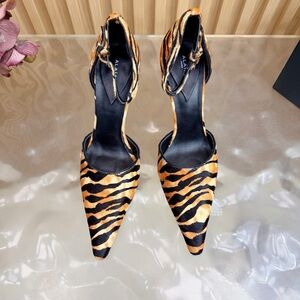 Alala Tiger Stripe Pointed Toe Ankle Strap Pumps - Orange & Black
